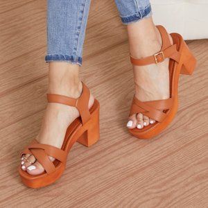 Live Intentionally Block Heeled Sandals